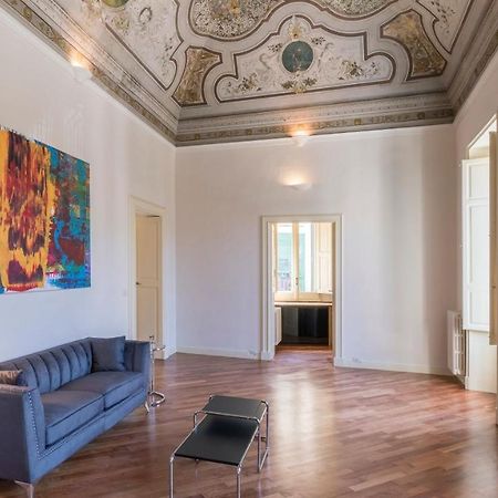 Palazzo Acquaviva - Il Giardino Sospeso Apartment เลชเช ภายนอก รูปภาพ